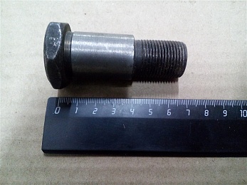 Болт ведомой шестерни хвостовика 55М-18-45Б М23,5
