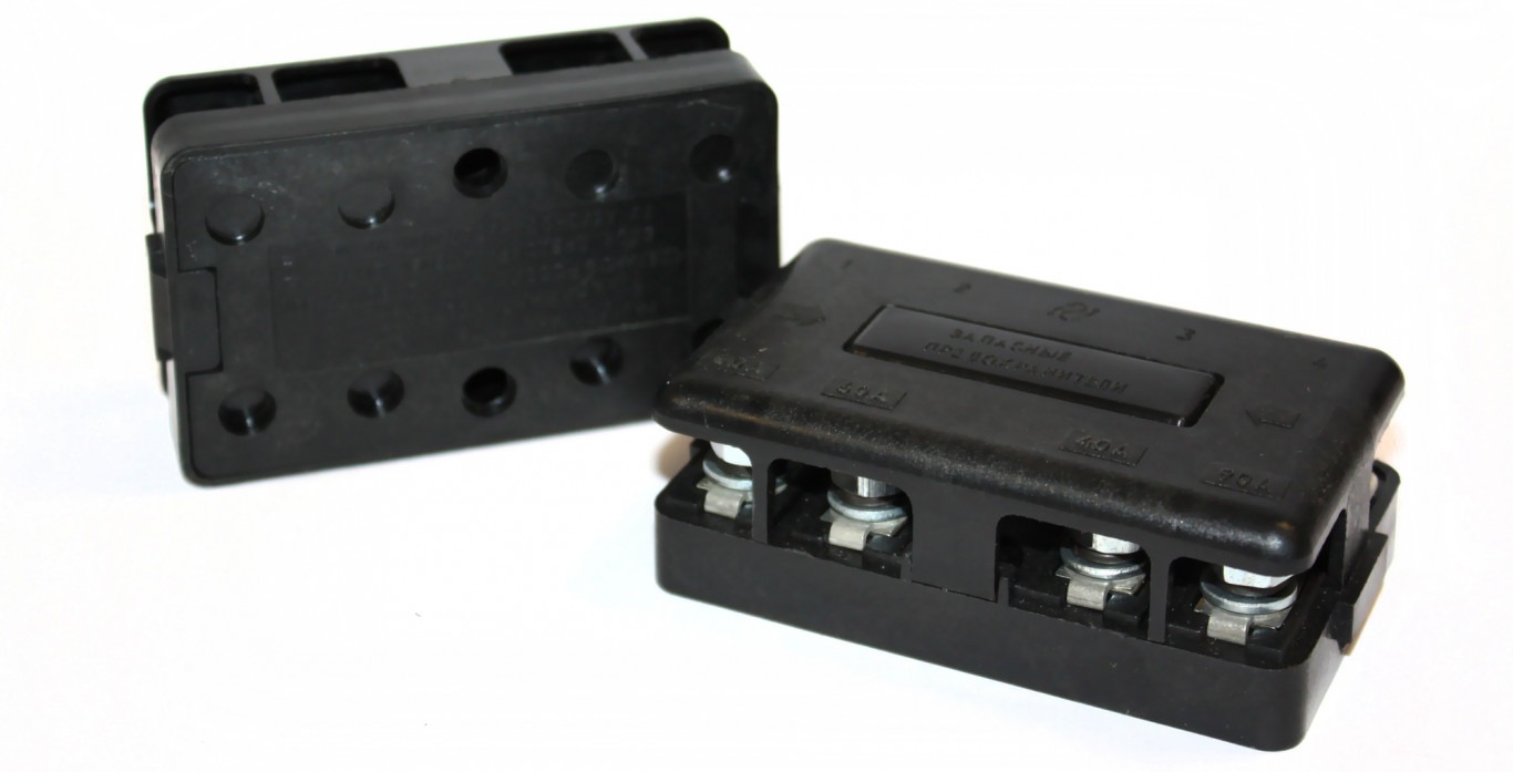 Блок предохранителей БП-11-03 (4 пред.)